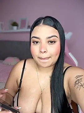 Emily cooper20 online show from 11.21.25