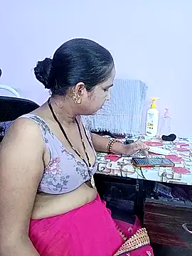 reemacouple007 online show from 04.25.26