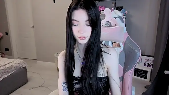 Aliceblush online show from 12.03.25