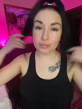 Roxana Bell online show from 01.18.25