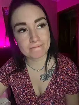 Roxana Bell online show from 01.24.25