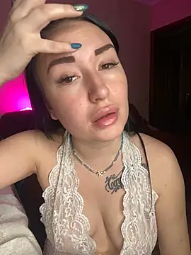 Roxana Bell online show from 01.28.25