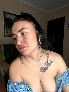 Roxana Bell online show from 11.22.25