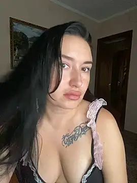 Roxana Bell online show from 06.22.26