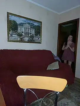Roxana Bell online show from 06.25.26