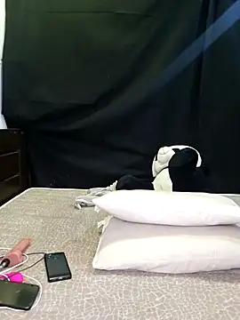 Snapshot of Blossam_07 chatting on 01.05.25 Blossam 07 online show from 01.05.25