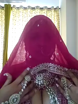 Snapshot of Blossam_07 chatting on 11.02.25 Blossam 07 online show from 11.02.25