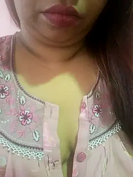 Snapshot of Ravina_patil1 chatting on 03.08.26 Ravina patil1 online show from 03.08.26