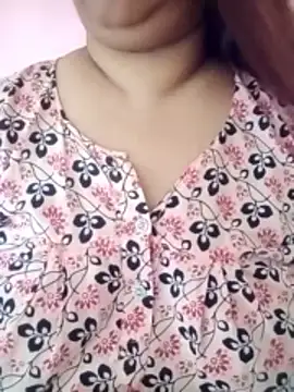 Ravina patil1 online show from 04.28.26