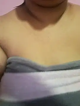 Snapshot of Ravina_patil1 chatting on 06.24.26 Ravina patil1 online show from 06.24.26