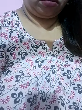Snapshot of Ravina_patil1 chatting on 07.27.26 Ravina patil1 online show from 07.27.26
