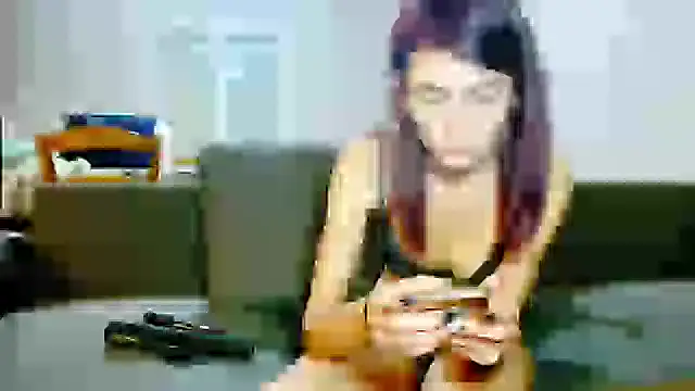 Snapshot of Fit_Yummy chatting on 12.26.24 Fit Yummy online show from 12.26.24