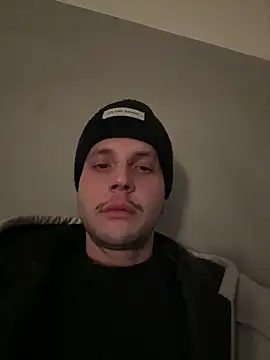 Snapshot of Alessandroxxx6968 chatting on 01.31.25 Alessandroxxx6968 online show from 01.31.25