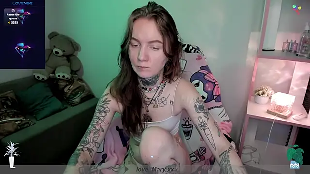 Mary Xextra online show from 11.05.25