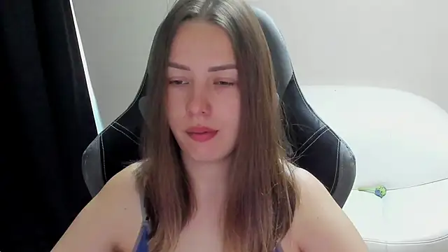 Mia shy1 online show from 06.10.26