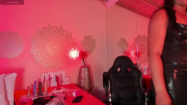 Scarlettt Ass online show from 09.19.25