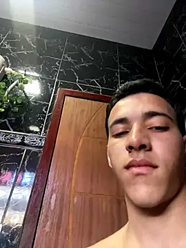 Snapshot of novin19_ chatting on 09.21.25 novin19 online show from 09.21.25