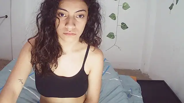 Snapshot of stephybrowm7 chatting on 10.24.25 stephybrowm7 online show from 10.24.25