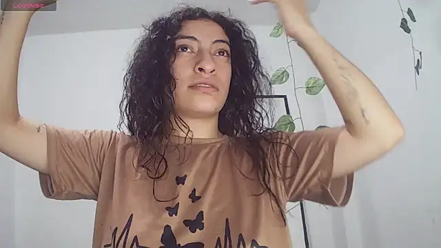 Snapshot of stephybrowm7 chatting on 10.31.25 stephybrowm7 online show from 10.31.25