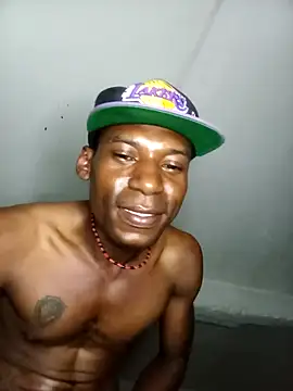 Snapshot of moro28vergon chatting on 02.26.25 moro28vergon online show from 02.26.25