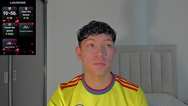 JulianRose 1 online show from 07.03.26