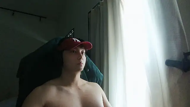 Snapshot of Tkcqcc chatting on 12.29.24 Tkcqcc online show from 12.29.24