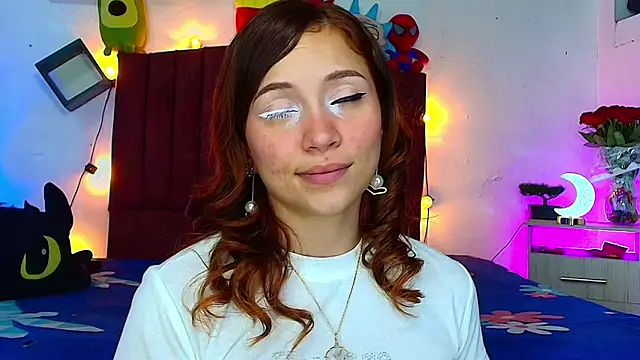 Snapshot of alisson_zafiro_ chatting on 06.19.26 alisson zafiro online show from 06.19.26