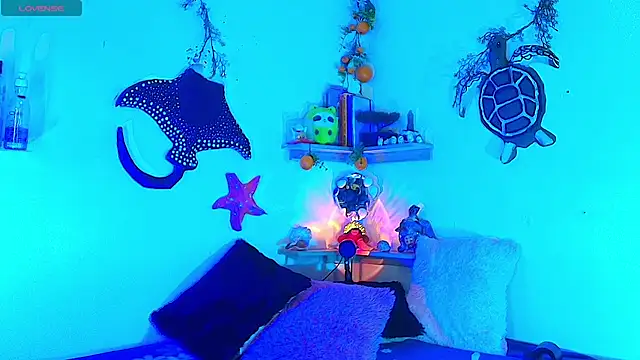 alisson zafiro  online show from 08.06.26