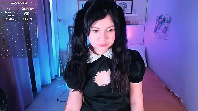 Lil Amelie online show from 07.14.26