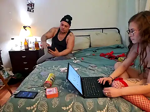 Poppalovesmamaafterhours online show from 03.05.25