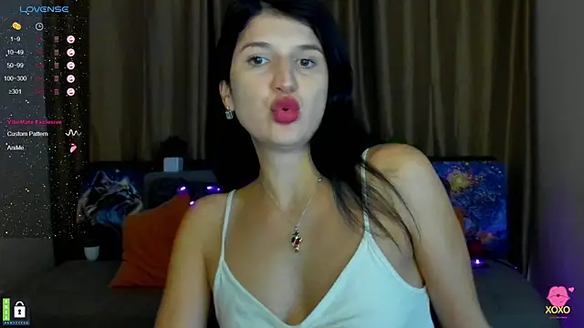 Alianna Solo Kisses online show from 02.09.25