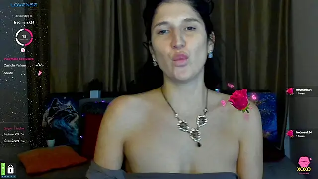 Alianna Solo Kisses online show from 02.10.25