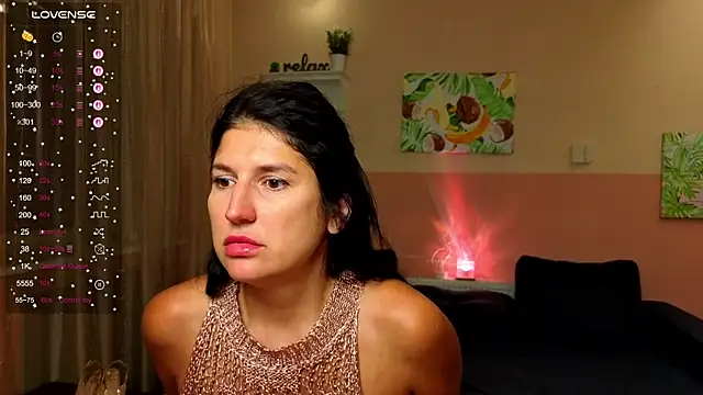 Alianna Solo Kisses online show from 08.05.26