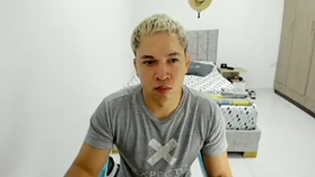 Snapshot of Valerioe chatting on 05.29.26 Valerioe online show from 05.29.26