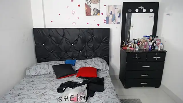 floweer  online show from 10.05.25