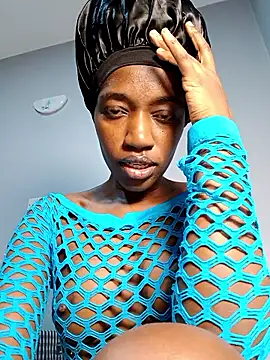 Snapshot of kinkybeby chatting on 11.01.25 kinkybeby online show from 11.01.25