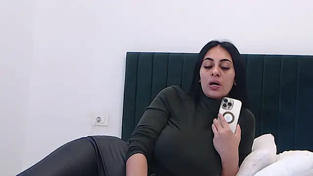 Aimeclark online show from 11.22.25