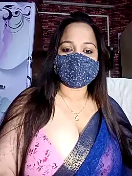 Snapshot of albelasummi702 chatting on 03.06.25 albelasummi702 online show from 03.06.25