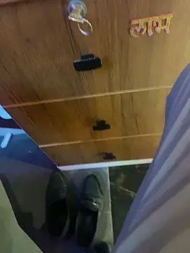 yourluckyfuckboy online show from 03.30.26