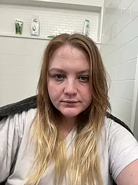 PhatAssBlond online show from 12.20.24