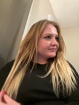 PhatAssBlond online show from 01.01.25