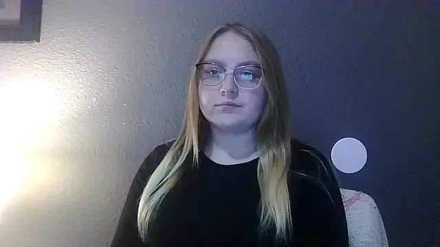 PhatAssBlond online show from 02.24.25