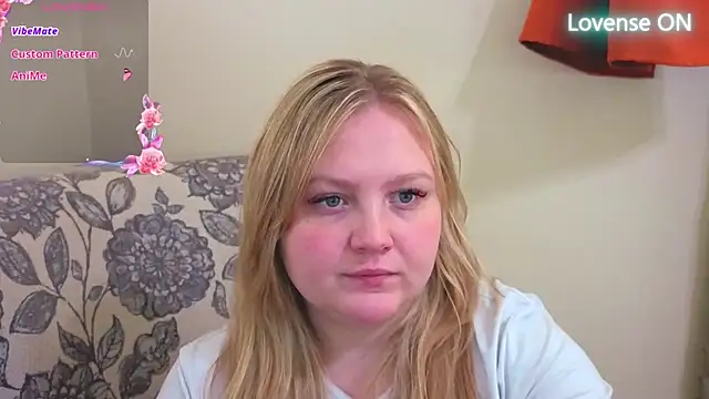 PhatAssBlond online show from 04.20.26