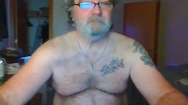 Snapshot of Doherty10 chatting on 02.20.26 Doherty10 online show from 02.20.26