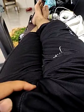 Snapshot of SplitPrestige19 chatting on 03.31.26 SplitPrestige19 online show from 03.31.26