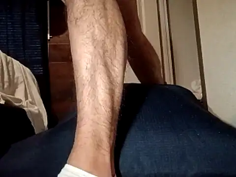 Snapshot of Amarok39 chatting on 12.19.25 Amarok39 online show from 12.19.25