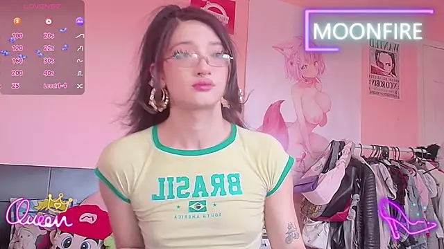 Snapshot of moonfiredancer chatting on 01.09.26 moonfiredancer online show from 01.09.26