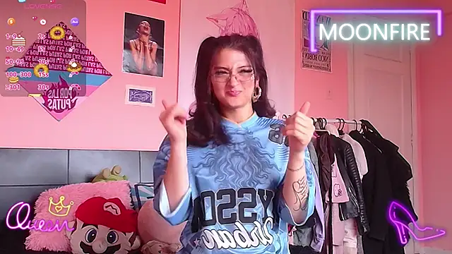 Snapshot of moonfiredancer chatting on 03.31.26 moonfiredancer online show from 03.31.26