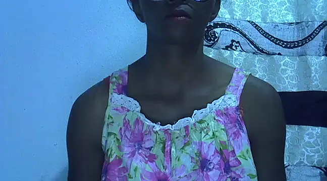 ElianeHot online show from 02.05.25