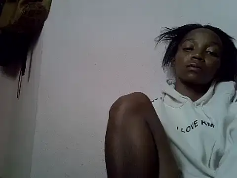 ElianeHot online show from 02.25.25